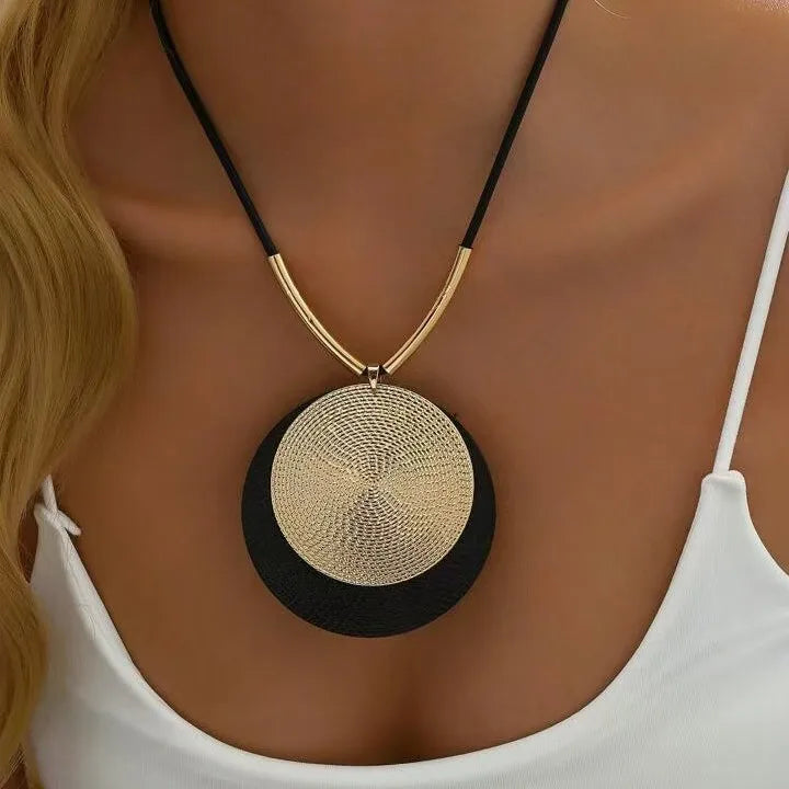 5 Elegant Unusual Necklace Designs