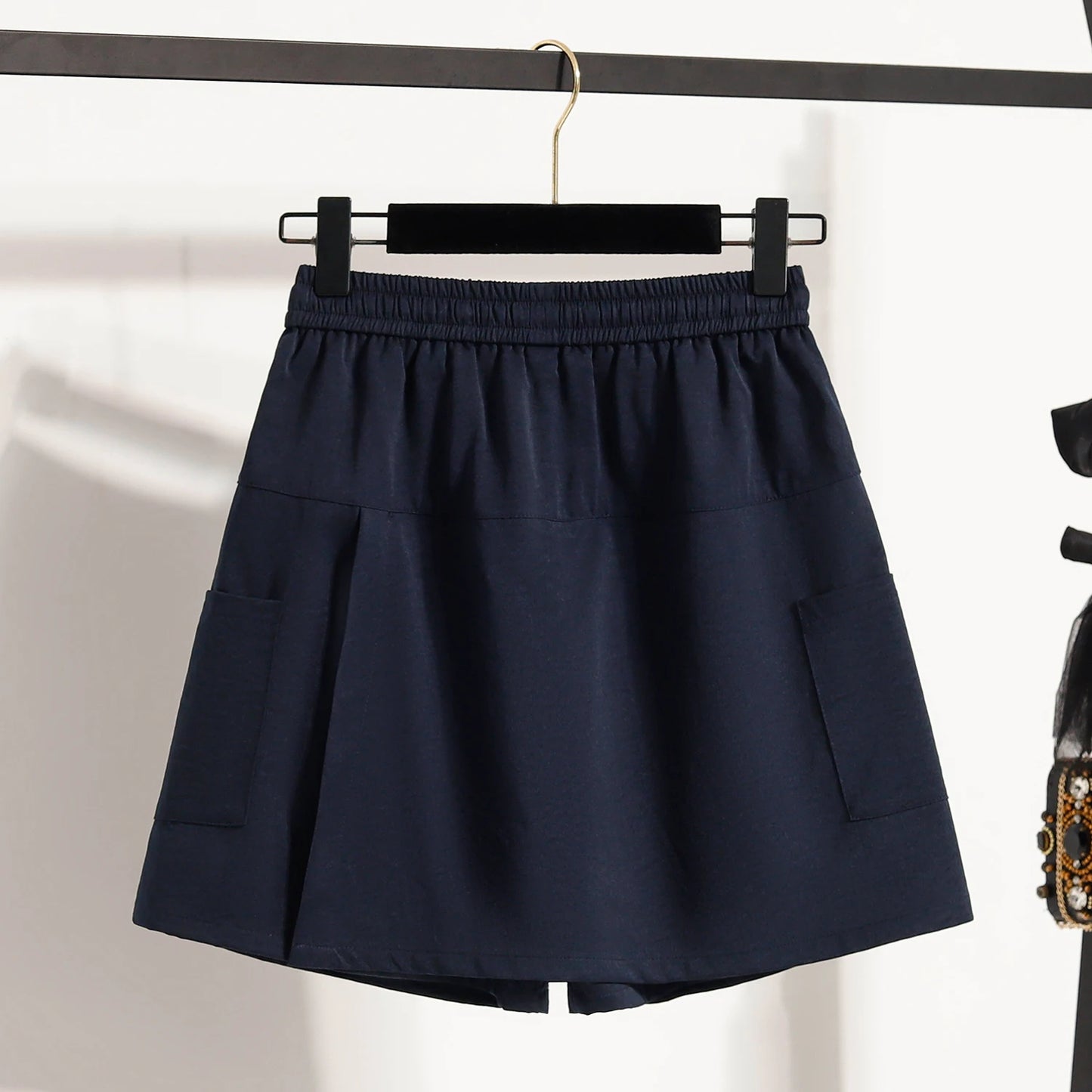 Sizes to 4XL High-Waisted Casual Shorts Skirt With Elastic Waistband and a Cover Flap