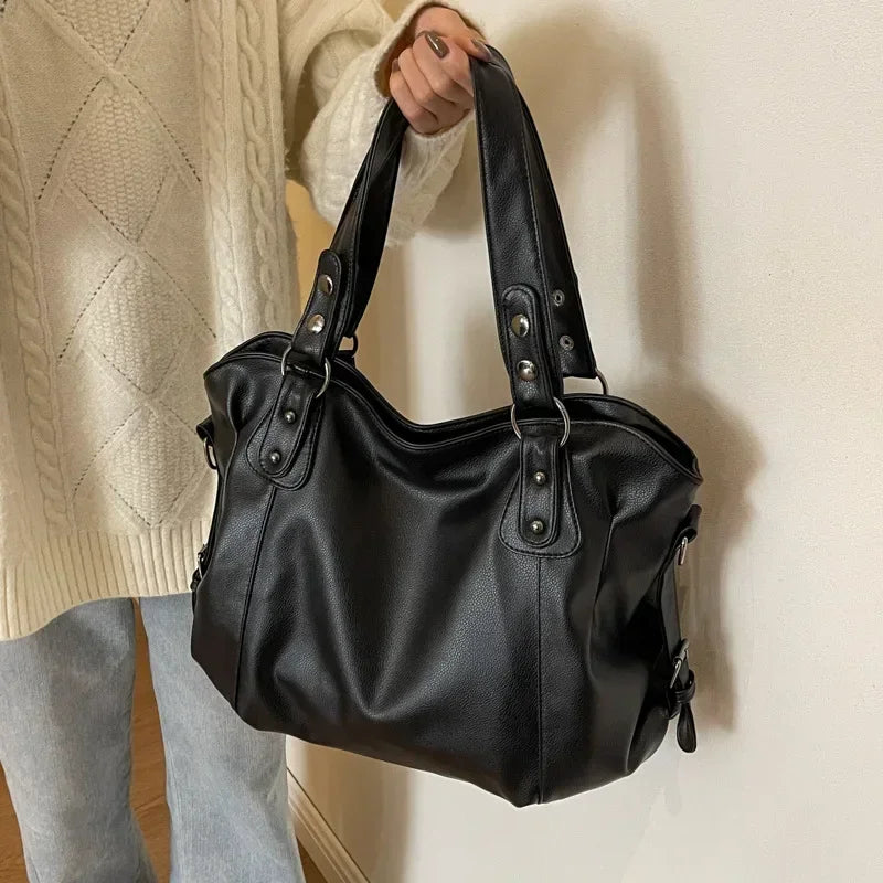 Soft Interior Compartment Shoulder Bag With Zipper Handbags in 3 colors