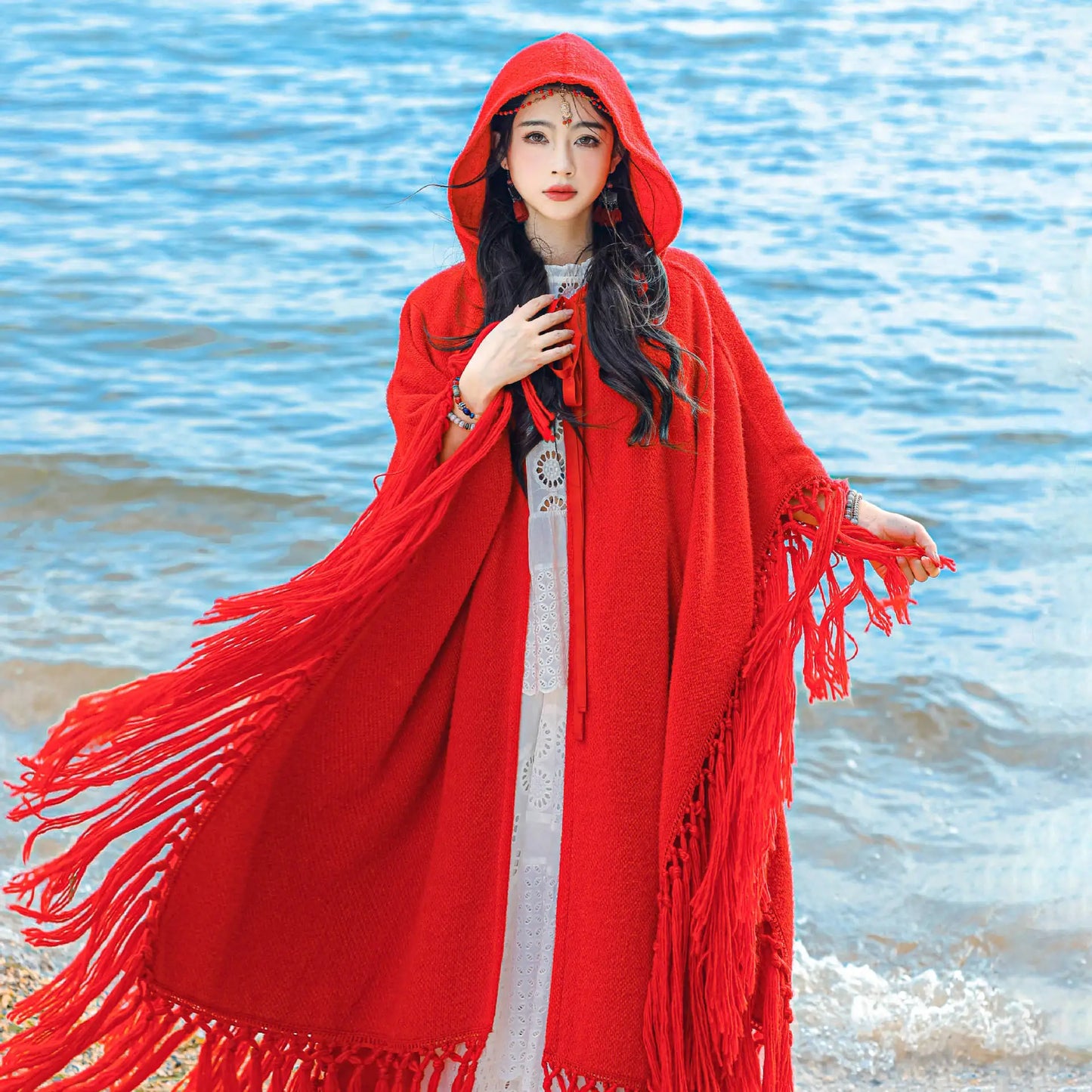 Boho Tassels Handmade Knitted Capes Thick Warm Ethnic Cloak Poncho (Red and Off White)