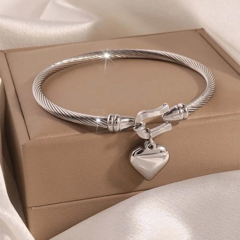 Stainless Steel Gold Color Heart Pendant Bracelets, Charm Bangle Bracelets, Waterproof Jewelry