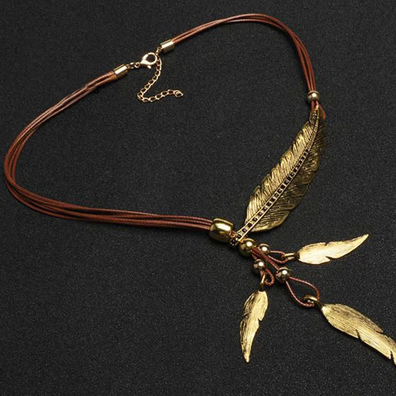 Vintage Bohemian Style Feather Pattern Pendant on Rope Chain