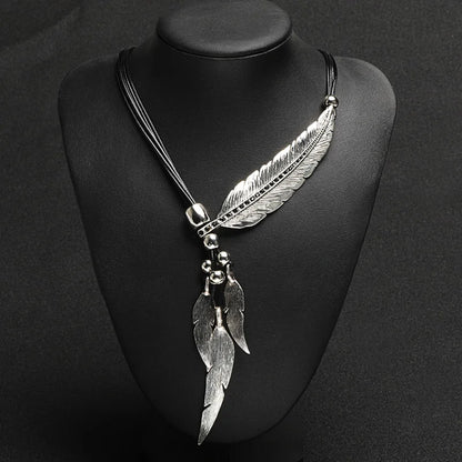 Vintage Bohemian Style Feather Pattern Pendant on Rope Chain