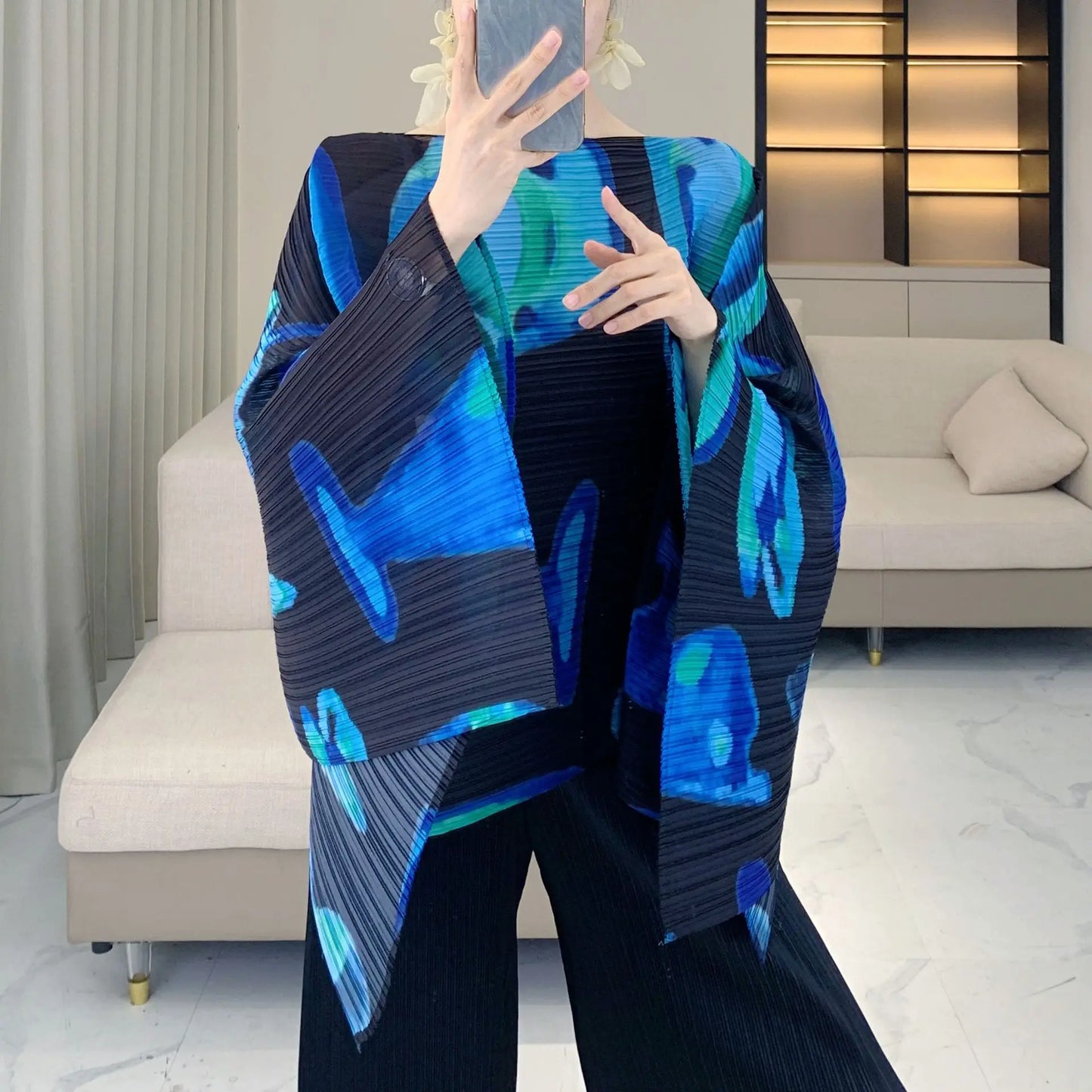 Pleated Striped Shawl, Fashionable Striped, Casual Outerwear, Versatile, Bat Sleeve Cape