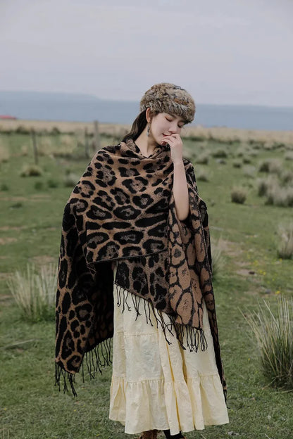Vintage Boho Leopard Print Soft Over-the-Head Cloaks With Tassels