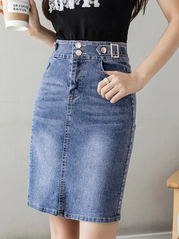 Plus Sizes to 5XL Denim Skirt with Zipper and Button Closure and Pockets.  Comes in Denim blue and Faded Denim Black