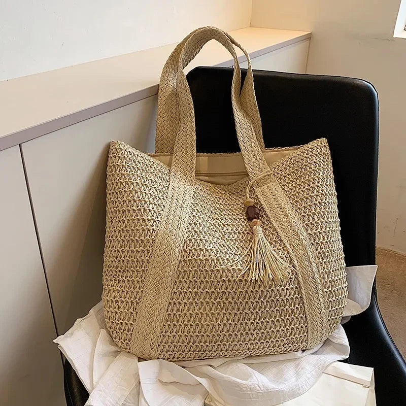 Retro Large Capacity Straw Tote Bag