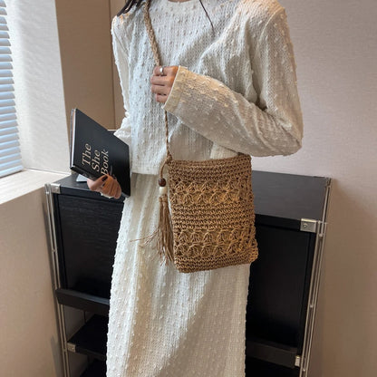 Boho Woven Straw Crossbody Shoulder Bag with Fringe