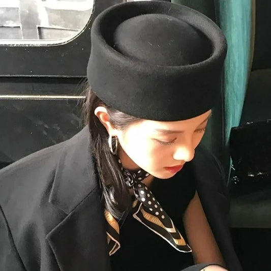 Retro Flat Top Pillbox Beret Fascinator Painter's Hat
