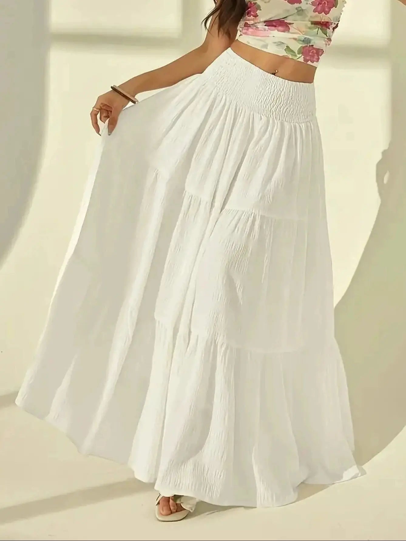 Sizes to 4XL   fashionable, layered long skirt ,solid-color, elastic waist , comes in Black and White
