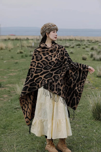 Vintage Boho Leopard Print Soft Over-the-Head Cloaks With Tassels