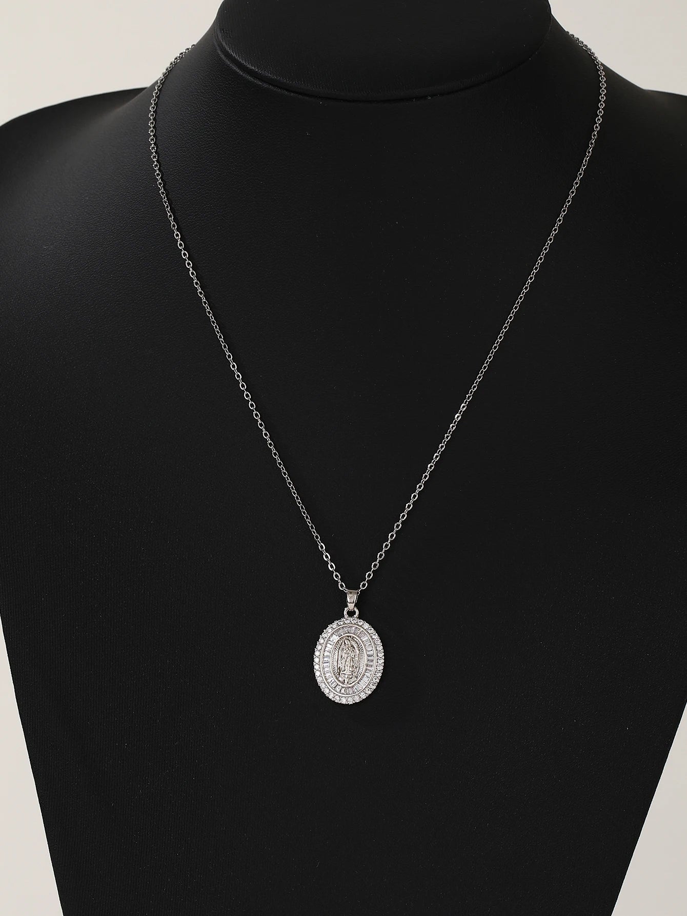 Santa Maria series necklaces In various designs
