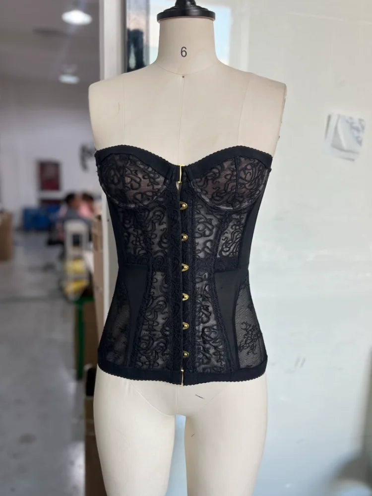 Tight Corset Lace-up back, Strapless