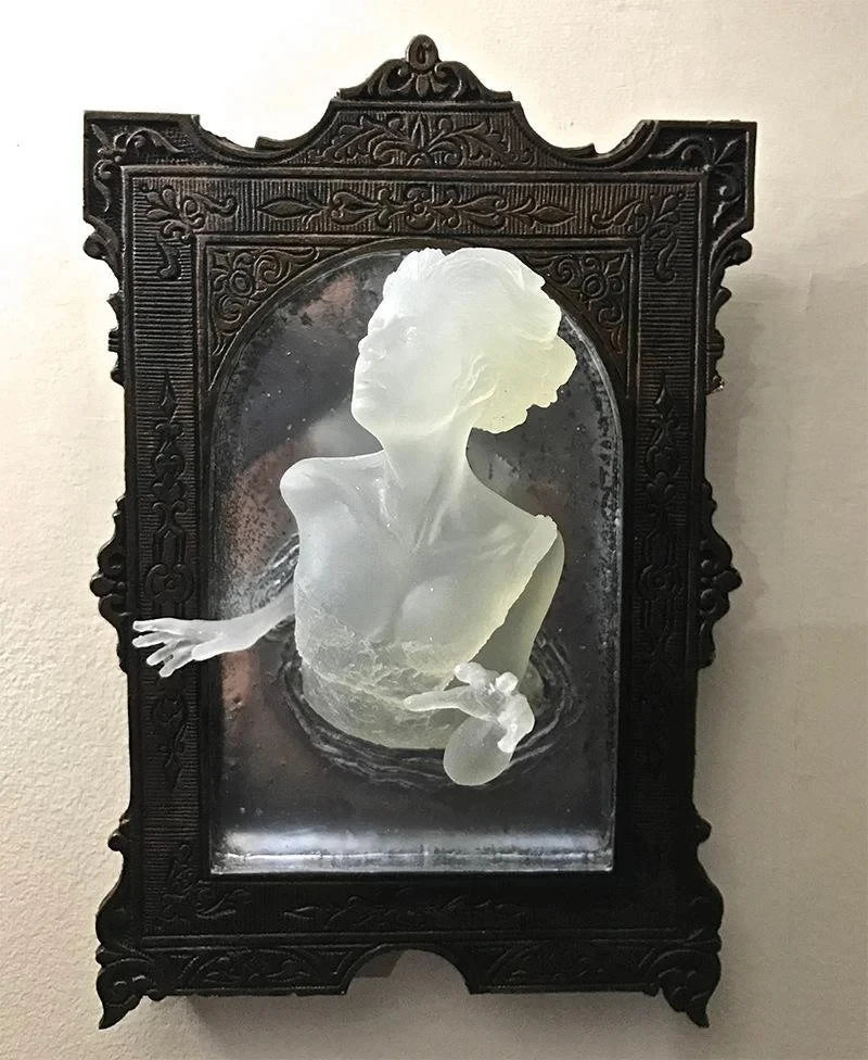 Glowing Gothic Resin Devil's Hand Wall Decoration: Also Ghosts in The Mirror
