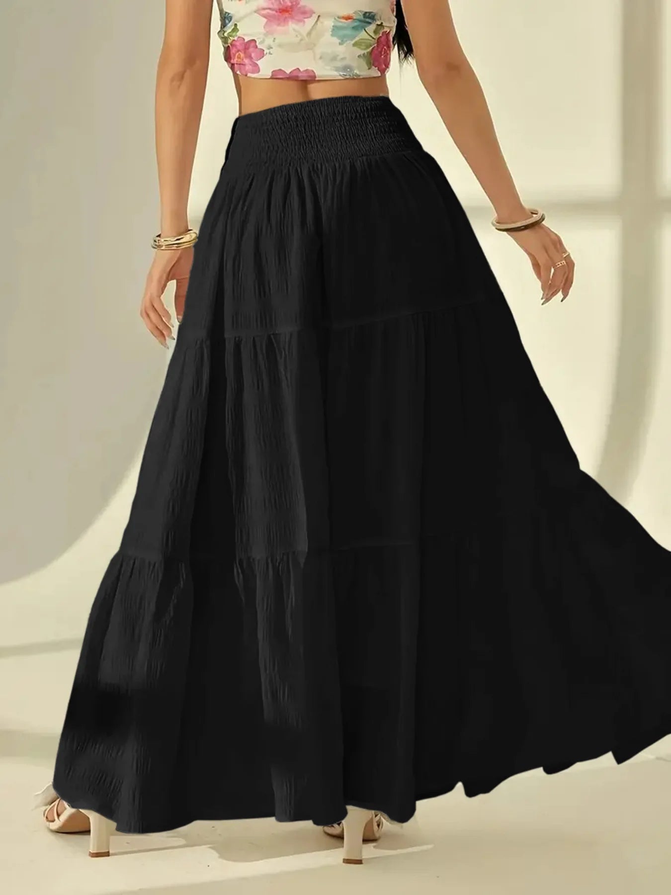 Sizes to 4XL   fashionable, layered long skirt ,solid-color, elastic waist , comes in Black and White