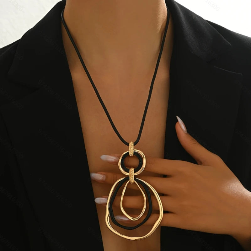 5 Elegant Unusual Necklace Designs
