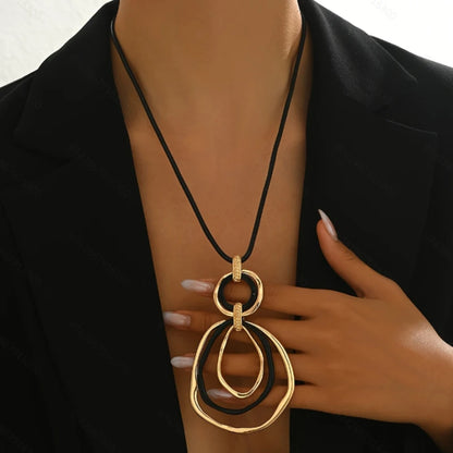 5 Elegant Unusual Necklace Designs