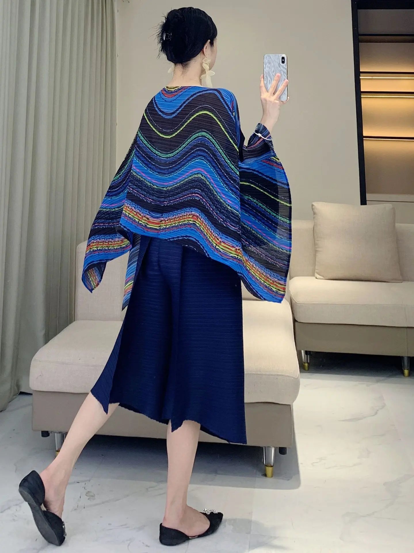 Pleated Striped Shawl, Fashionable Striped, Casual Outerwear, Versatile, Bat Sleeve Cape