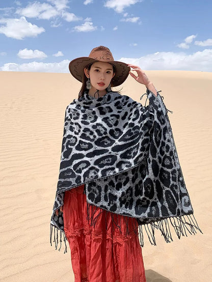 Vintage Boho Leopard Print Soft Over-the-Head Cloaks With Tassels