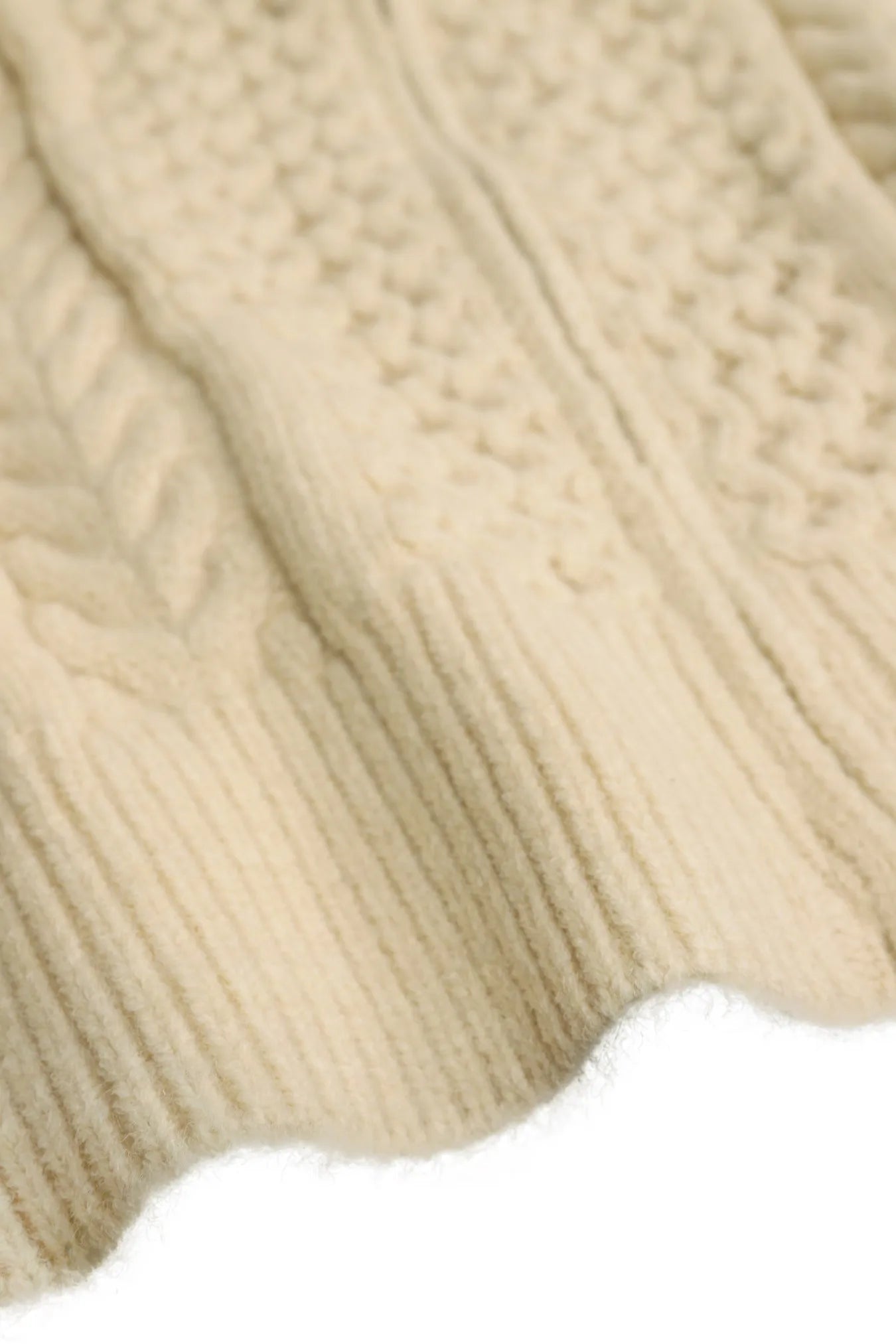 Oversized Beige Cable Knit Sweater Casual Long Sleeve Half-Zip with Pockets Comfortable Knitwear