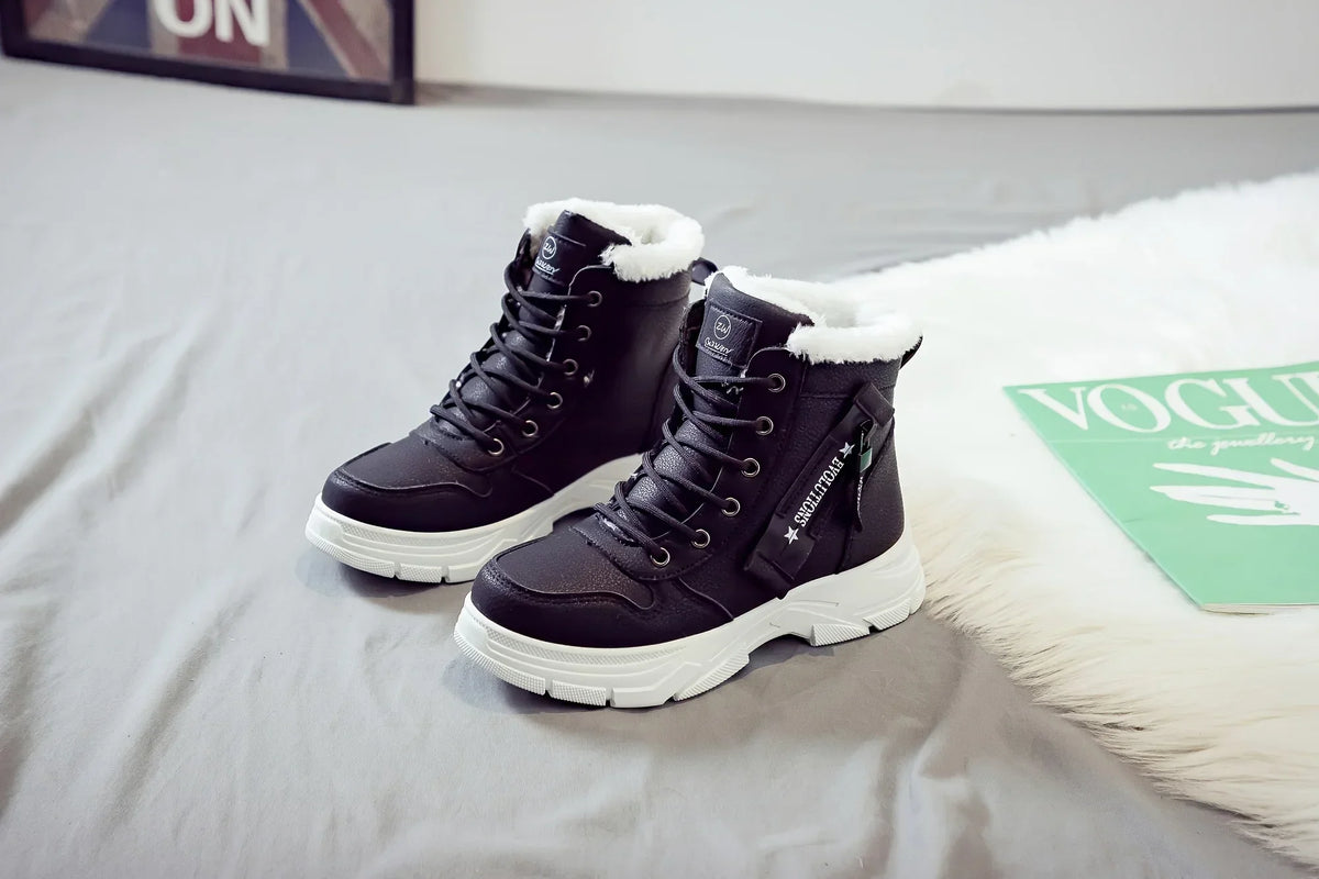 Short Snow Boots, Anti‑Slip, Warm Fur Lined, Lace-Up Casual Ankle Boots, Come in Black, White, Tan