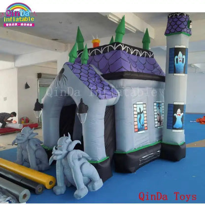 Enormous Inflatable Haunted House Pass-through to Welcome Trick or Treaters
