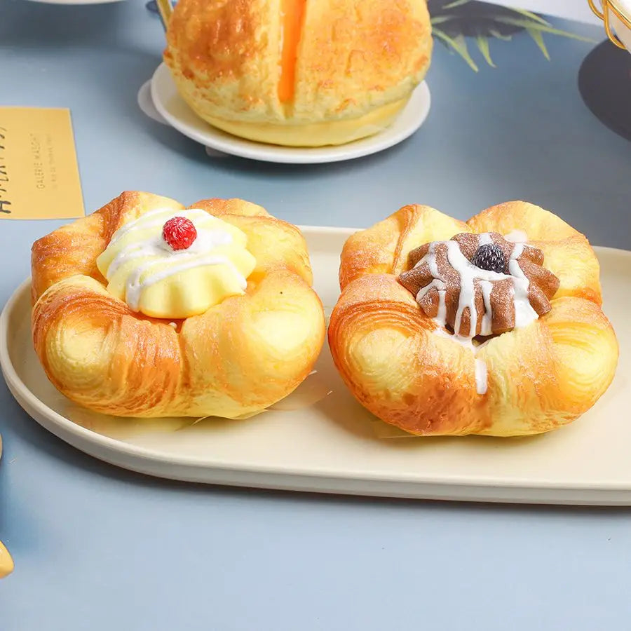 1Piece Slow Rebound Simulated Bread Series Squishies