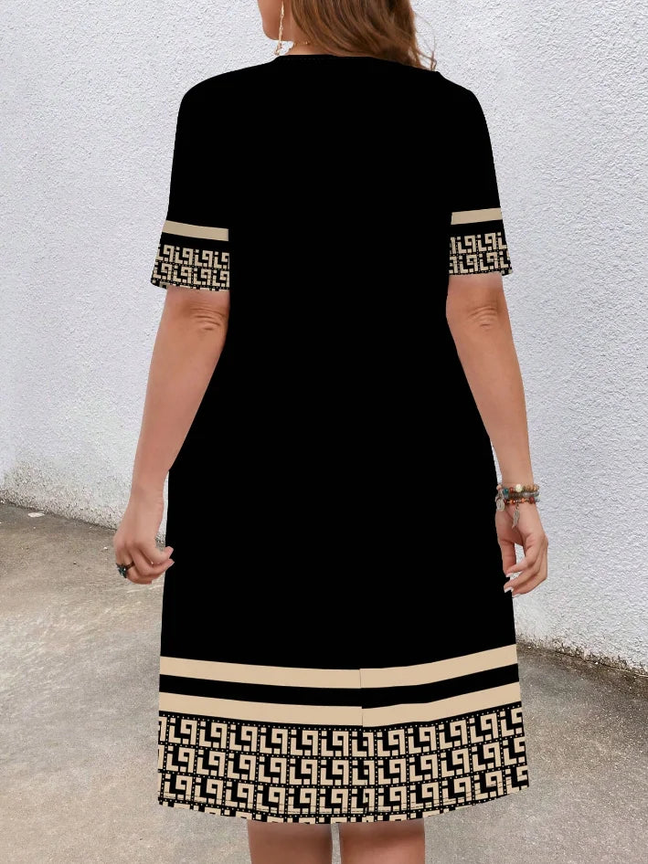 Sizes to 5XL, short-sleeved, round-neck, geometric ethnic borders, loose fit with pockets