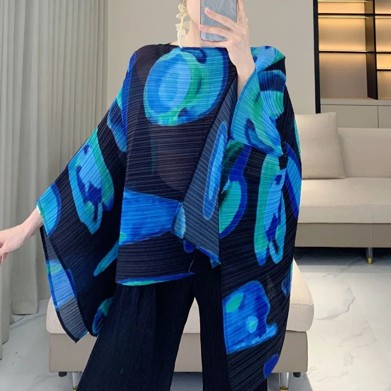 Pleated Striped Shawl, Fashionable Striped, Casual Outerwear, Versatile, Bat Sleeve Cape