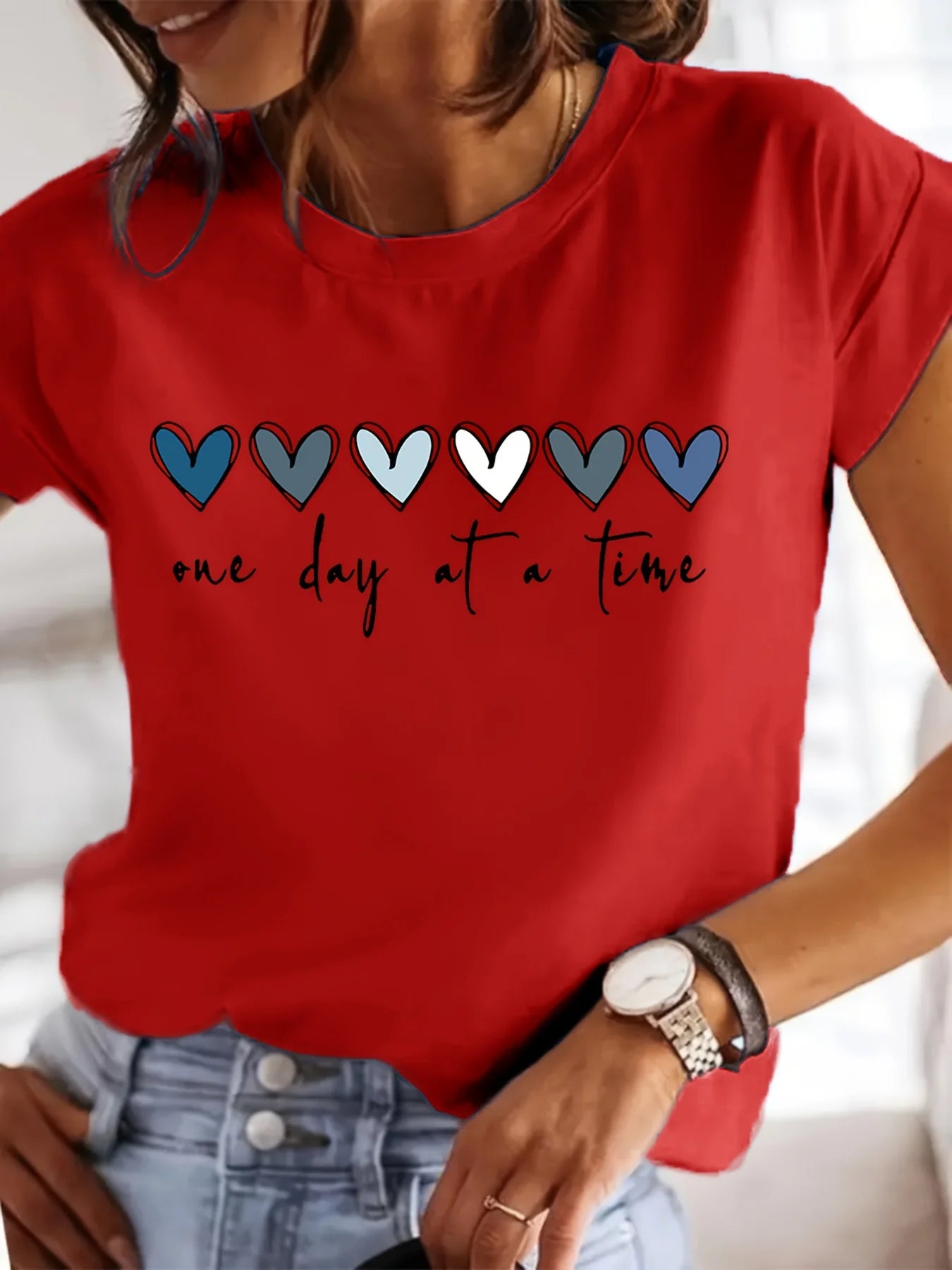 Women'S Casual Graphic  "One Day at a Time" Heart Print Short Sleeve Round Neck