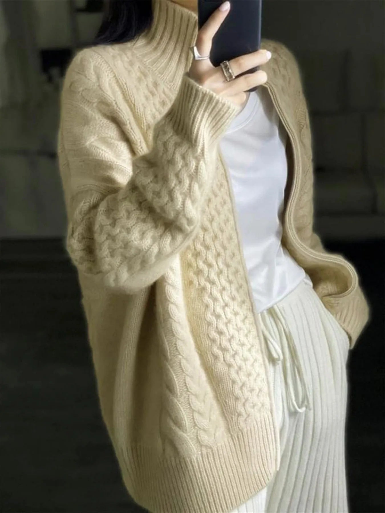 Oversized Beige Cable Knit Sweater Casual Long Sleeve Half-Zip with Pockets Comfortable Knitwear