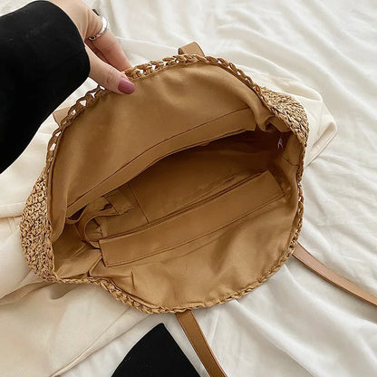 Round Straw Shoulder Bag Large Capacity Hollowed Out Weave
