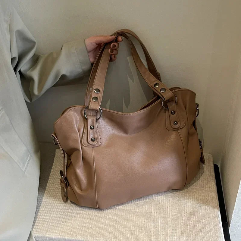 Soft Interior Compartment Shoulder Bag With Zipper Handbags in 3 colors