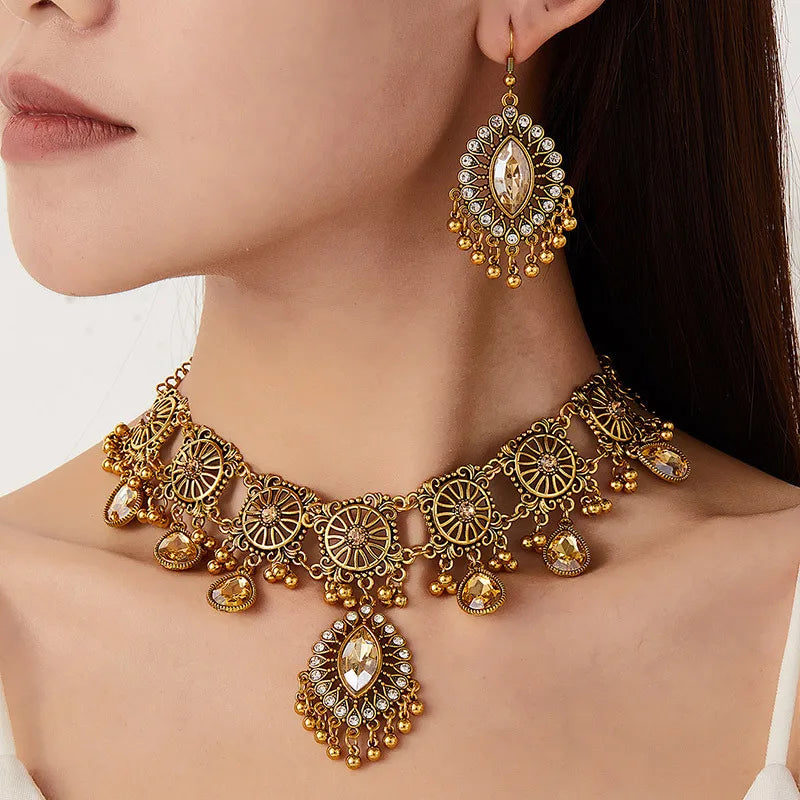 Vintage Dubai Indian Tassel Beaded Pendant Jewelry Sets Dangle earrings that match Necklace Pendant