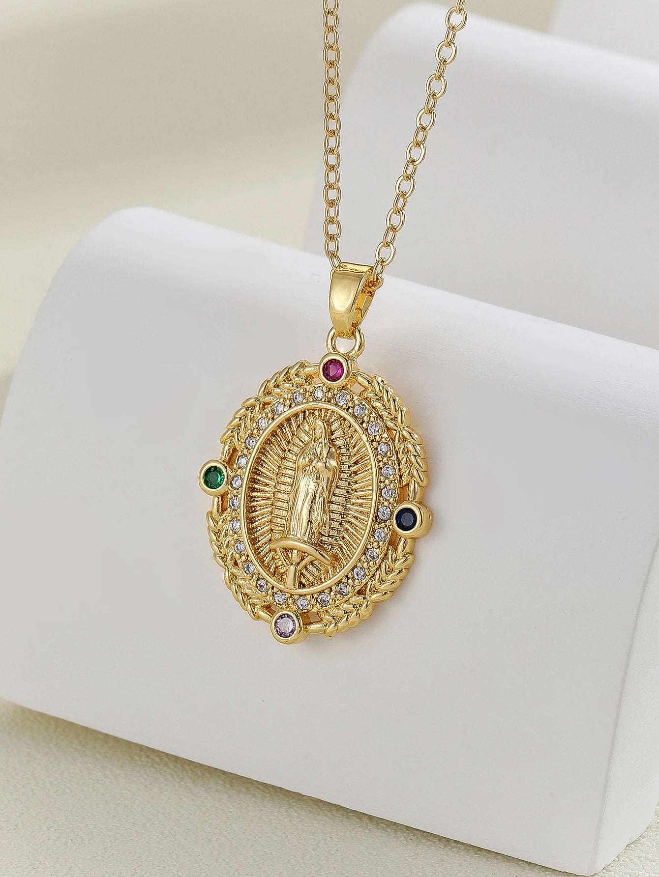 Santa Maria series necklaces In various designs