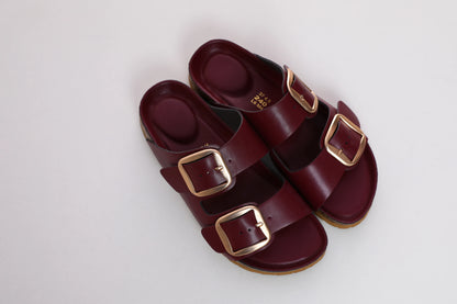 Comfortable Slip-Ons with Adjustable Buckle Straps  and Open-Toe
