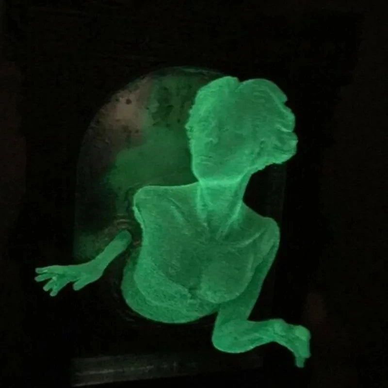 Glowing Gothic Resin Devil's Hand Wall Decoration: Also Ghosts in The Mirror