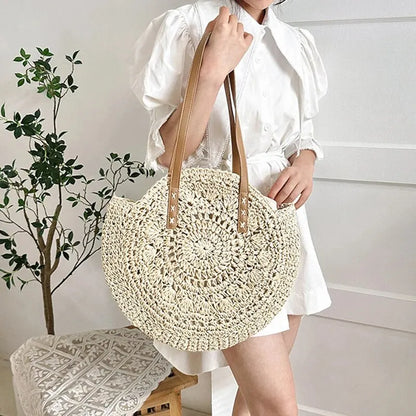 Round Straw Shoulder Bag Large Capacity Hollowed Out Weave