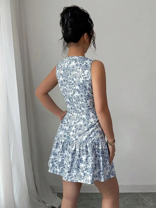 Boho And French-Style Blue And White Floral Dress, Sleeveless With A Round Neckline