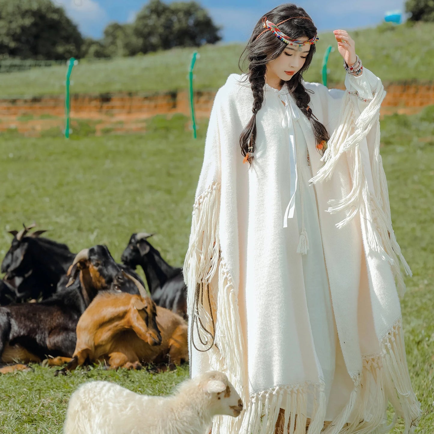 Boho Tassels Handmade Knitted Capes Thick Warm Ethnic Cloak Poncho (Red and Off White)