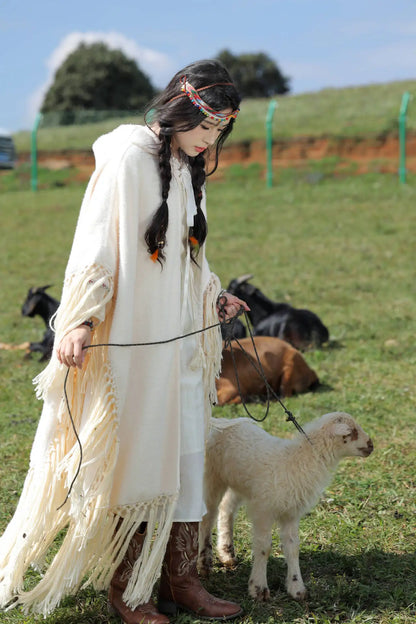 Boho Tassels Handmade Knitted Capes Thick Warm Ethnic Cloak Poncho (Red and Off White)